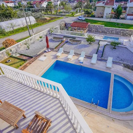 Fethiye'de 5 Yatak Odali Lueks *