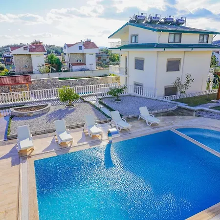 别墅 Fethiye'de 5 Yatak Odali Lueks