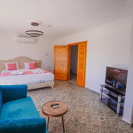 Fethiye'de 5 Yatak Odali Lueks 别墅